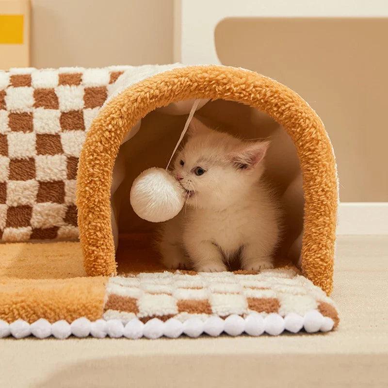 Tunnel Cat Carpet - Onlypethappy