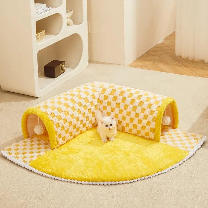 Tunnel Cat Carpet - Onlypethappy