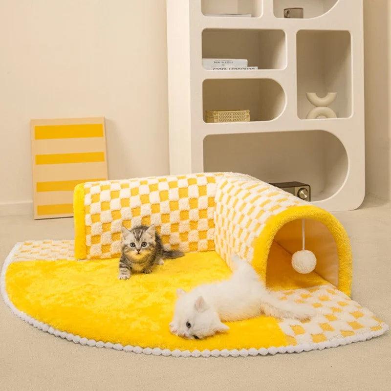 Tunnel Cat Carpet - Onlypethappy